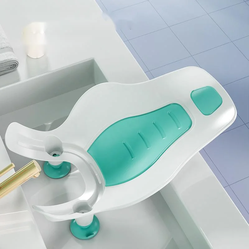 New Infant Baby Washing Ass Artifact Portable Baby Washing Fart